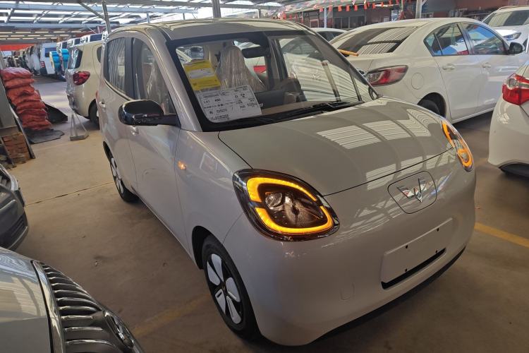 Used Wuling Hongguang MINIEV 2025 Four-Door Version Advanced Edition
