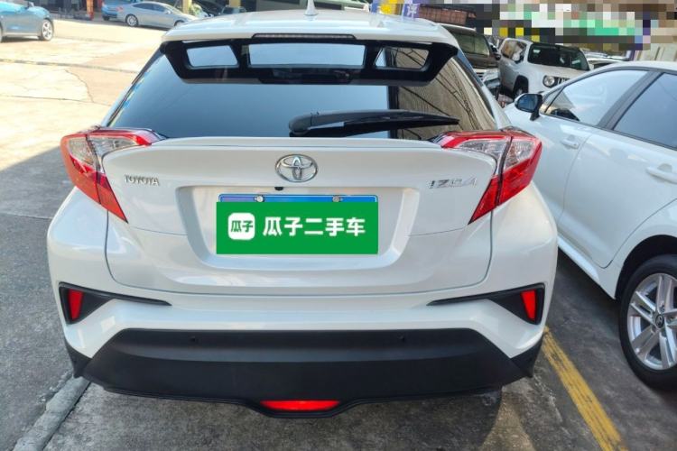 Used Toyota IZOA 2018 2.0L Yichi Version China VI Standard
