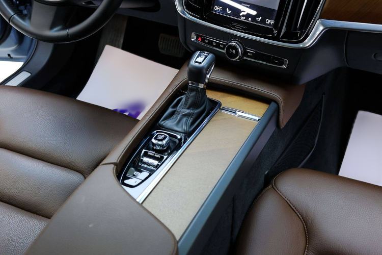 Used Volvo S90 2018 T5 Zhiya Edition
