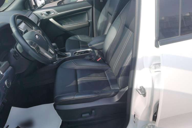 Used Ford Everest 2019 2.0T Gasoline Automatic 4x4 Luxury Edition 5 Seats
