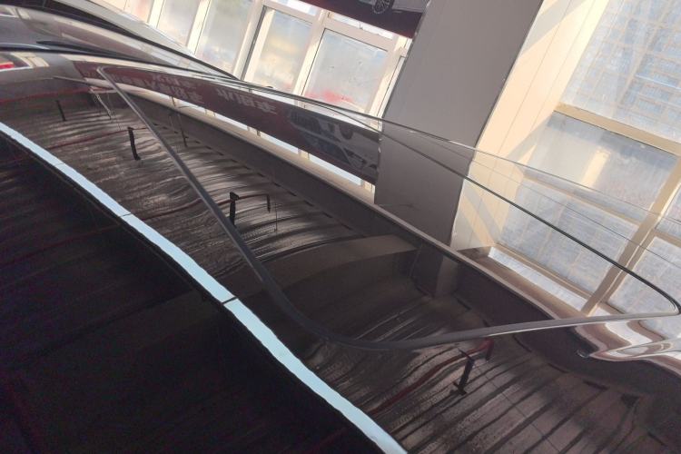 Used Denza D9 2024 DM-i 1050 Luxury Model