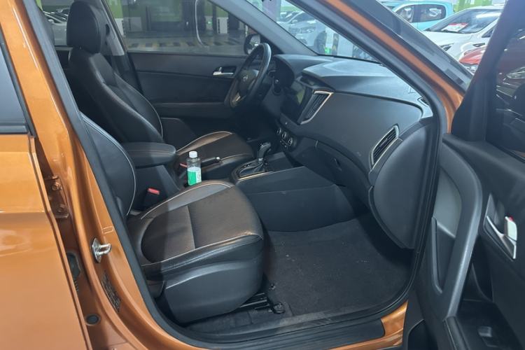 Used Hyundai ix25 2015 1.6L Automatic Two-Wheel Drive Smart GLS Trim
