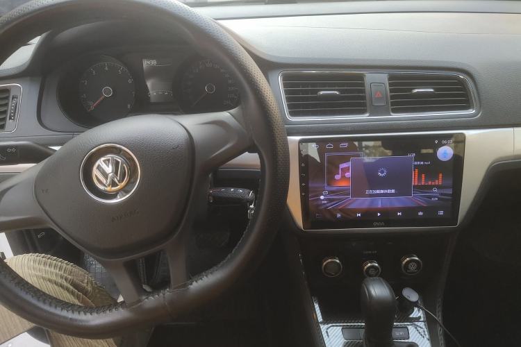 Used Volkswagen Lavida 2018 Classic 1.5L Automatic Fashion Edition China VI Standard
