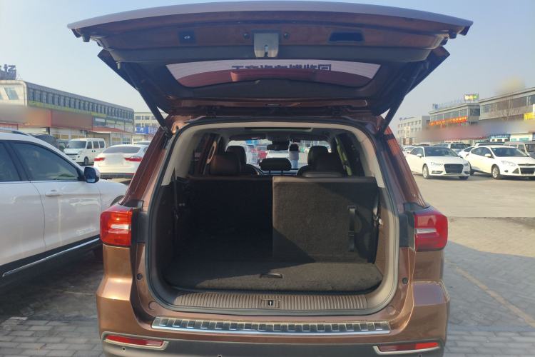 Used Roewe RX8 2018 30T Smart Connectivity All-Wheel Drive Supreme Edition