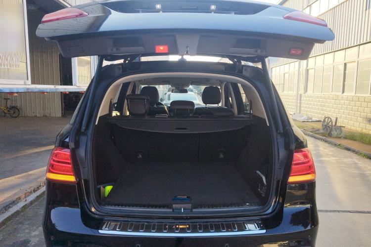 Used Mercedes-Benz GLE 2018 GLE 320 4MATIC Dynamic Edition Collector's Edition
