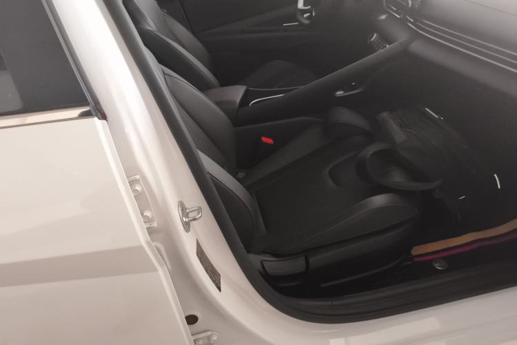 Used Hyundai Elantra 2022 1.5L CVT GLX Elite Edition
