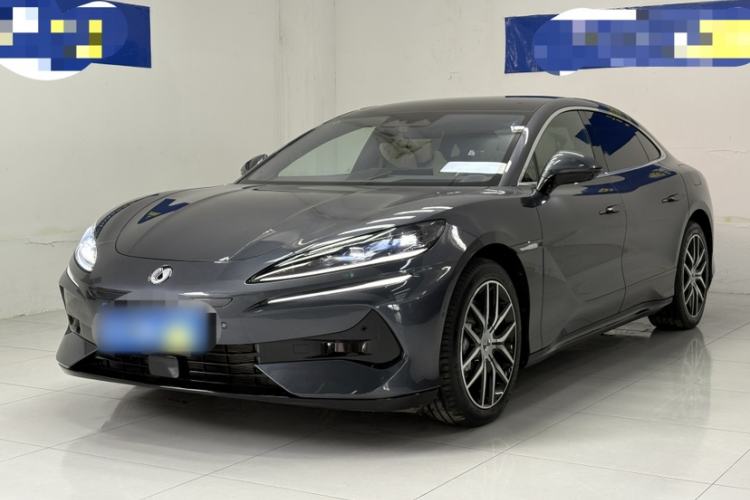 Used Denza Z9 2024 1100 km Four-Wheel Drive Max Version