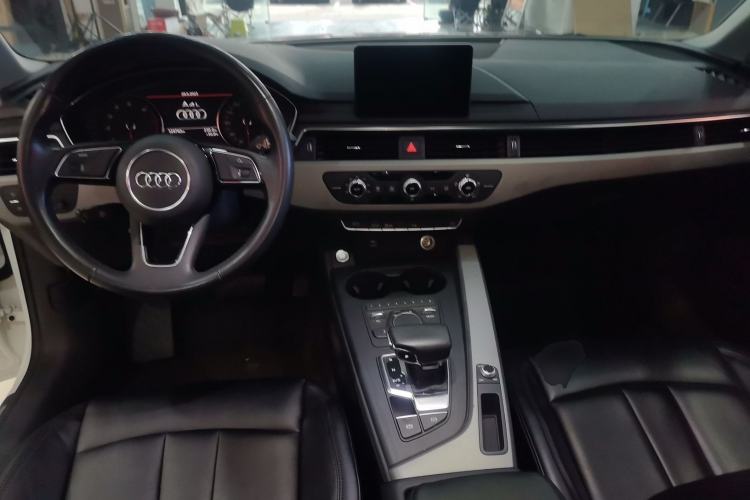 Used Audi A4L 2019 40 TFSI Ambition China VI