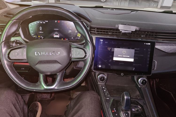 Used Lynk & Co 05 2020 2.0TD Two-Wheel Drive Shine Halo