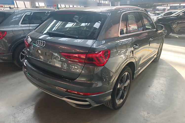 Used Audi Q3 2021 35 TFSI Fashion Dynamic Model
