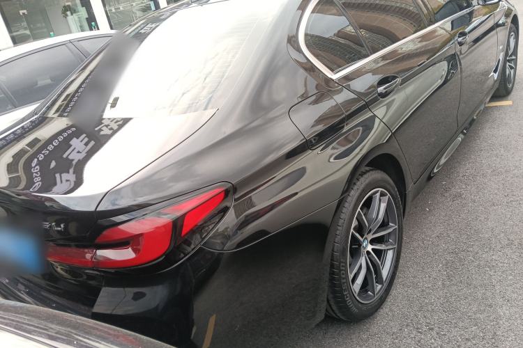 Used BMW 5 Series 2022 Second Facelift 525Li M Sport Package