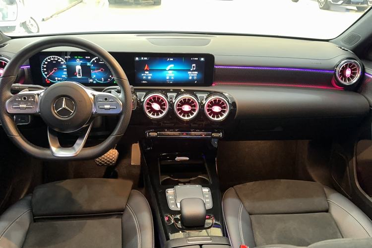 Used Mercedes-Benz A-Class 2020 Restyled A 200 L Sport Sedan Fashion Version