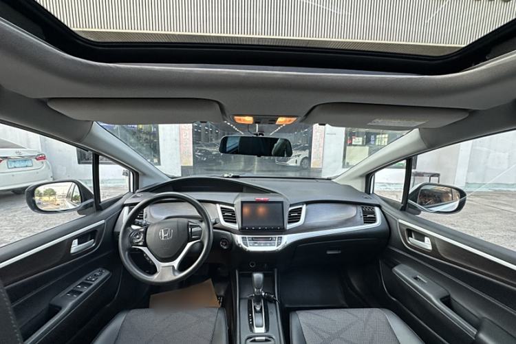 Used Honda Jade 2016 1.8L Automatic Comfort Elite Version 5 Seats
