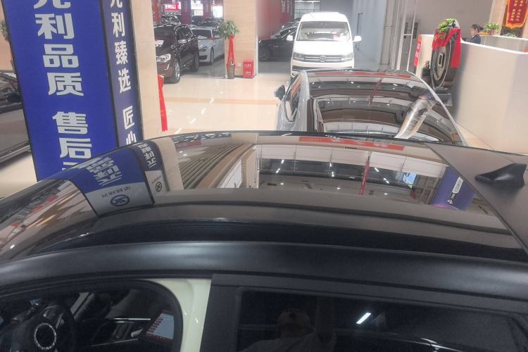 Used BYD Dolphin 2023 420 km Fashion Edition
