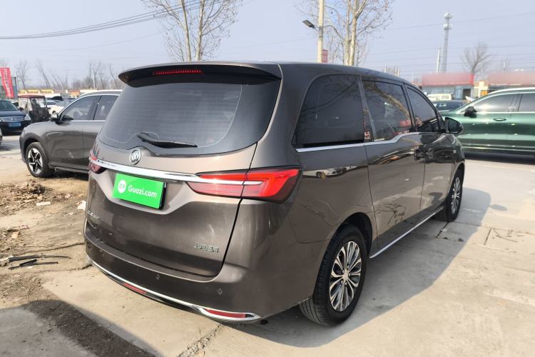 Used Buick GL8 2023 Land Executive Class Comfort Model
