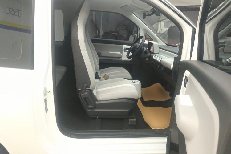 Used Wuling Air ev 2023 - Four Seats - Standard Edition
