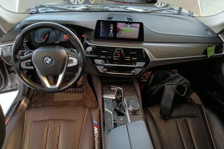 Used BMW 5 Series 2019 Facelifted 530Li Leading Edition Luxury Package
