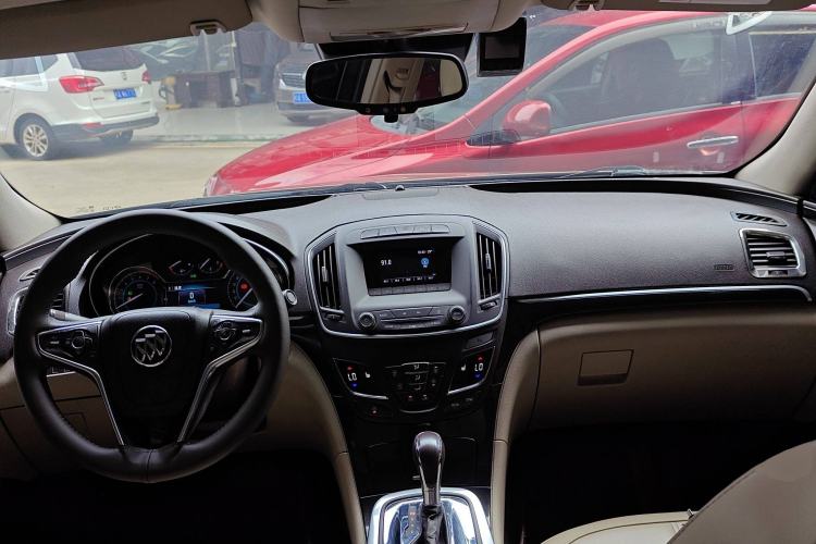 Used Buick Regal 2015 2.0L Elite Fashion Edition
