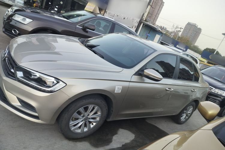 Used Volkswagen Bora 2017 1.6L Automatic Fashion Model
