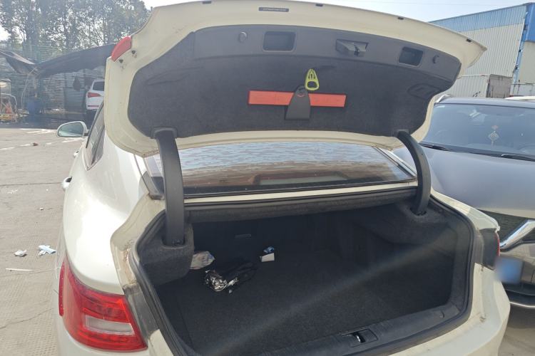 Used Geely Auto Emgrand GT 2016 2.4L Comfort Version