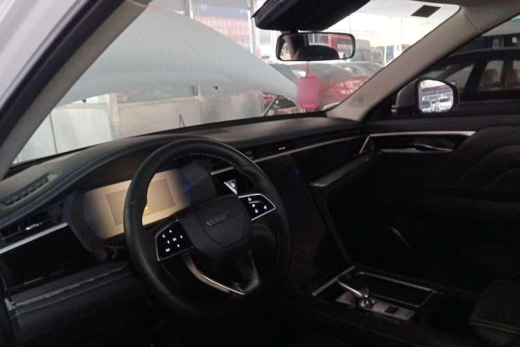 Used Venucia Star 2023 260T Starful Achievement Edition Pro
