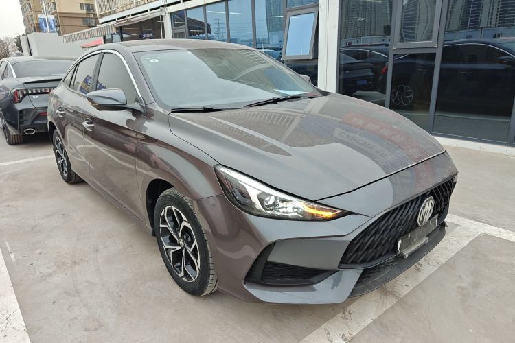 Used MG 5 2022 180 DVVT CVT Youth Luxury Edition
