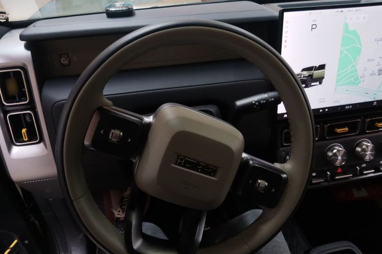 Used iCAR V23 2025 501 Four-Wheel Drive Advanced Version