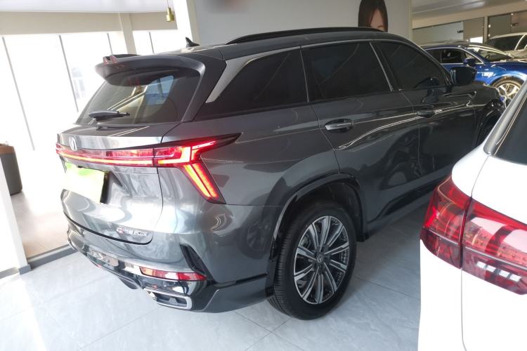 Used Changan CS75 PLUS 2024 3rd Generation Champion Edition 1.5T Intelligent Drive Dynamic Model
