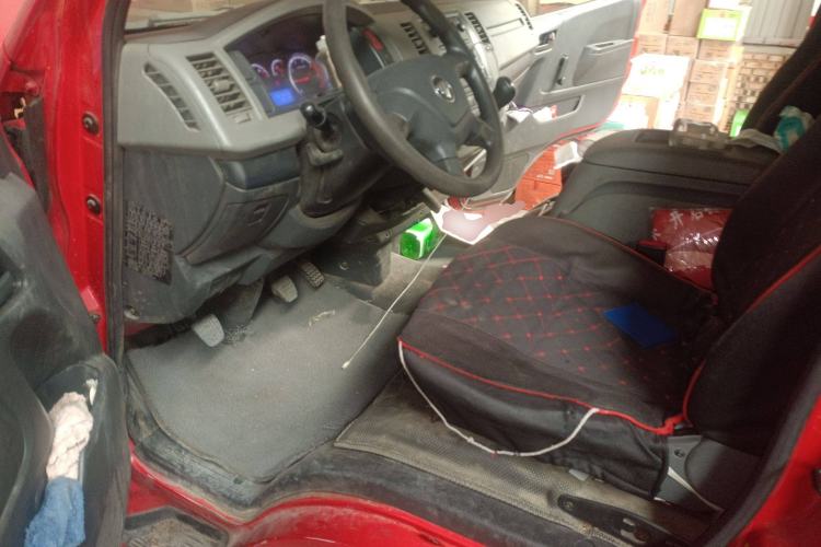 Used Foton Scenic G7 2017 2.0L Long-Wheelbase Commercial Van High Roof 2 Seats 4Q20M
