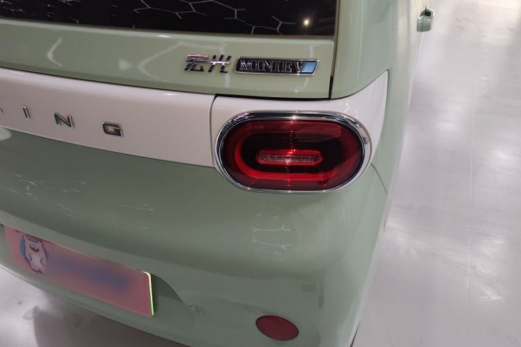 Used Wuling Hongguang MINIEV 2024 3rd Generation 215km Advanced Version
