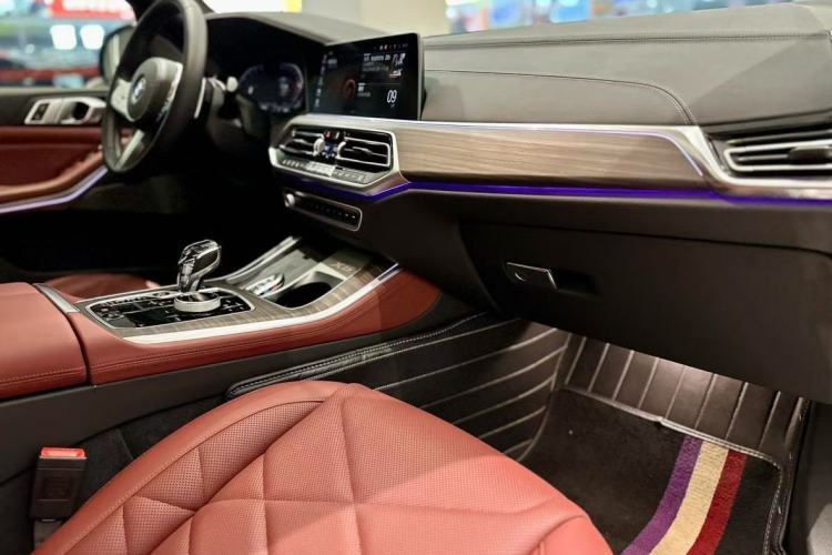 Used BMW X5 2022 Restyled xDrive 40Li M Sport Package
