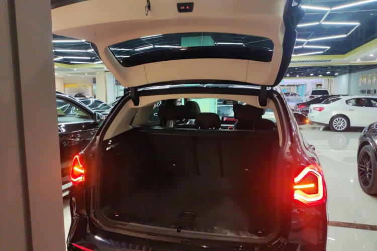 Used BMW X3 2022 Second Facelift xDrive30i Leading Edition M Night Sky Package
