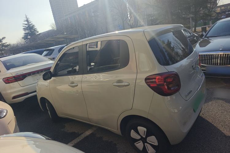 Used Wuling Hongguang MINIEV 2025 Four-Door Version Advanced Edition
