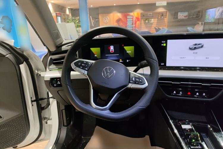 Used Volkswagen Lamando 2024 Lavida L 280TSI DSG Cool & Spicy Edition
