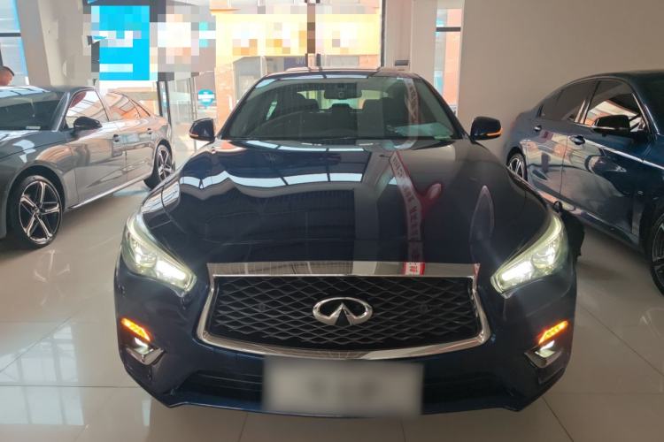 Used Infiniti Q50L 2018 2.0T Enjoyment Version China VI Standard