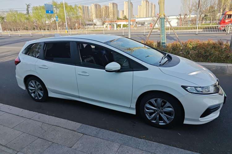 Used Honda Jade 2017 1.8L Automatic Classic Edition 5 seats