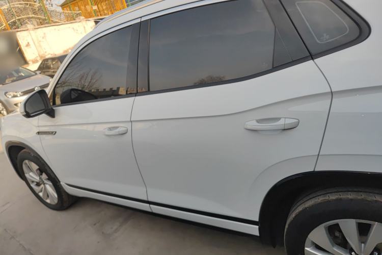 Used Volkswagen Tayron X 2020 330TSI Two-Wheel Drive Luxury Smart Connectivity Version
