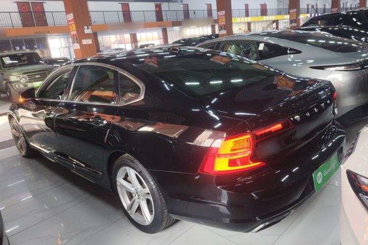 Used Volvo S90 2019 T5 Zhiyuan Edition