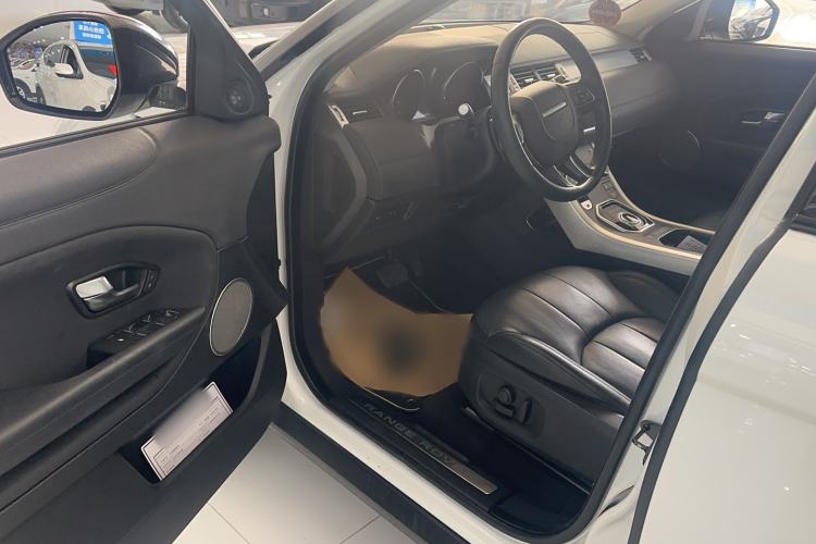 Used Land Rover Range Rover Evoque 2017 2.0T SE Smart Glow Edition
