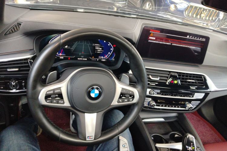 Used BMW 5 Series 2021 530Li Leading Model M Sport Package
