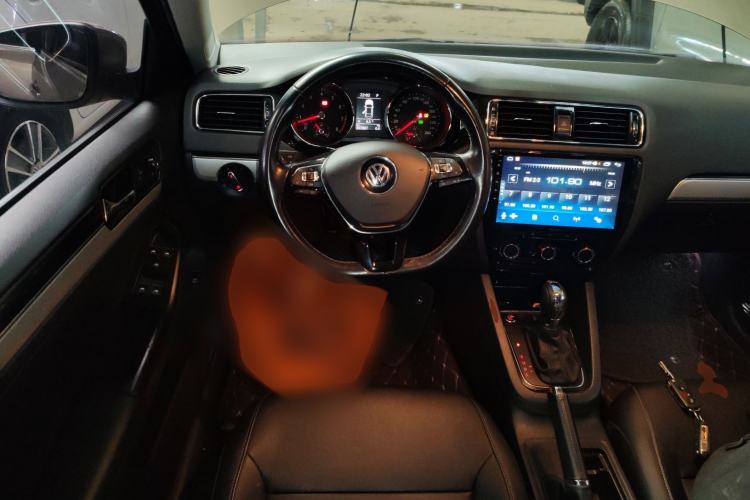 Used Volkswagen Sagitar 2018 280TSI DSG Ignite Edition
