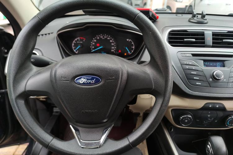 Used Ford Escort 2015 1.5L Automatic Comfort Model

