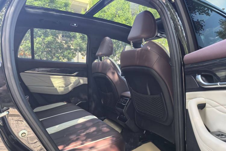 Used Geely Auto Monjaro L 2024 2.0TD High-Power Automatic Two-Wheel Drive Yunqi Version
