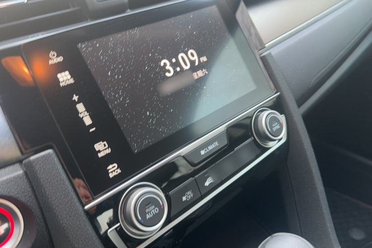 Used Honda Civic 2016 220TURBO CVT Luxury Edition
