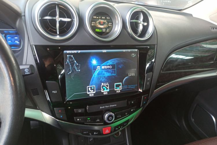 Used BYD S7 2016 2.0T Automatic Prestige Plus
