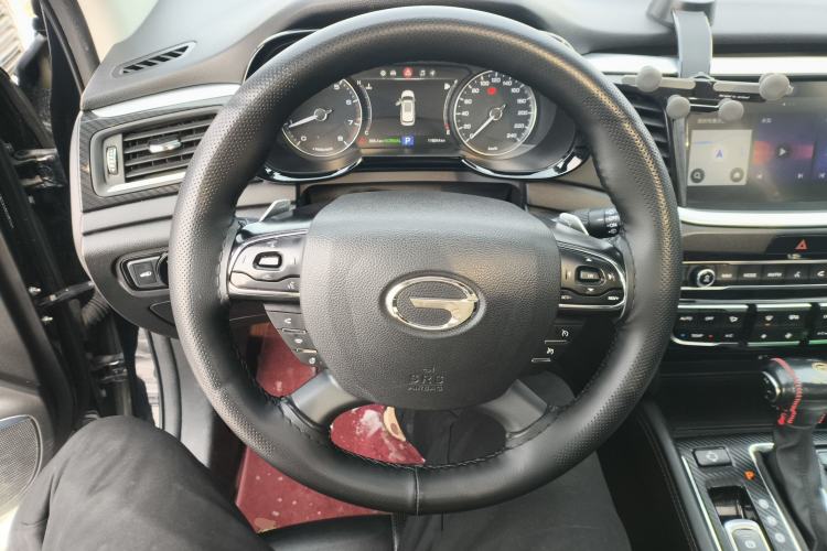 Used GAC Trumpchi GS7 2017 320T Two-Wheel-Drive Luxury Smart Connectivity Model
