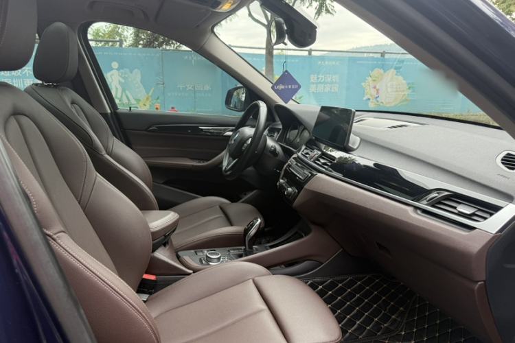 Used BMW X1 2020 sDrive25Li Leading Model
