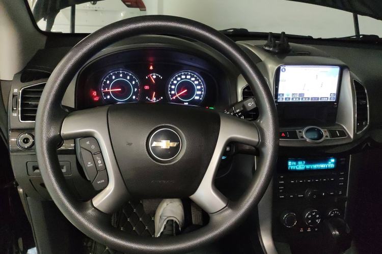 Used Chevrolet Captiva 2014 2.4L Two-Wheel Drive Urban Version 7 Seats
