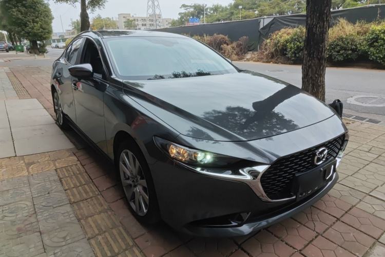 Used Mazda Mazda 3 Axela 2021 2.0L Automatic ZhiXuan Edition
