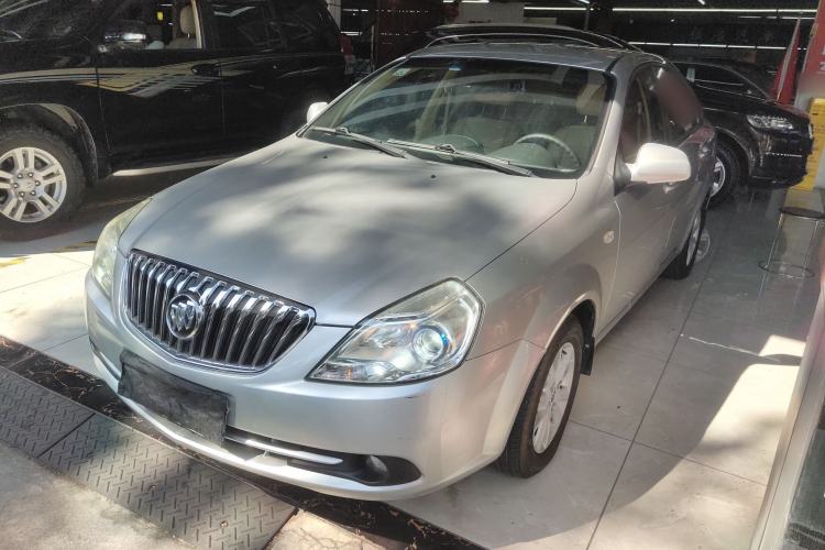 Used Buick Excelle 2013 1.5L Automatic Classic Model
